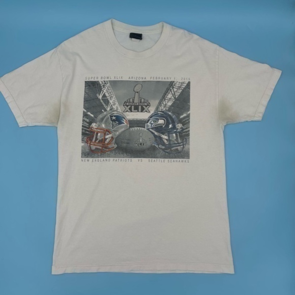 2015 NFL New England Patriots Vs Seattle Seahawks Graphic Tee